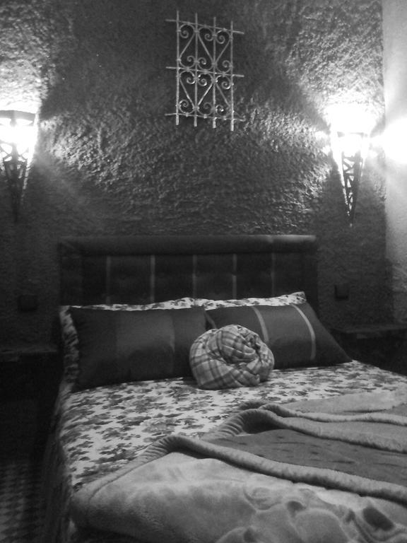 Dar Yassir Villa Chefchaouen Bagian luar foto